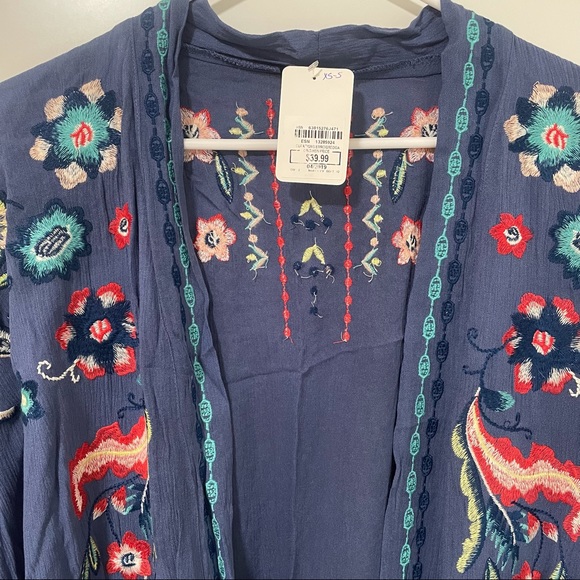 NWT Curations Embroidered Gauzy Kimono - Picture 6 of 7